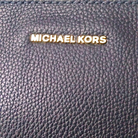 🎉HP🎉Michael Kors The Mercer Chain-link Leather Tote, Admiral, NWT - Picture 3 of 13